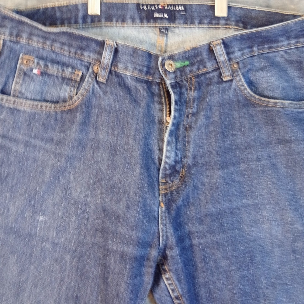 Tommy Hilfiger Jeans Mens 37x29 Blue Classic Fit Straight Leg Denim Pants - Picture 11 of 11